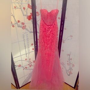 Stunning Amelia Couture prom dress.